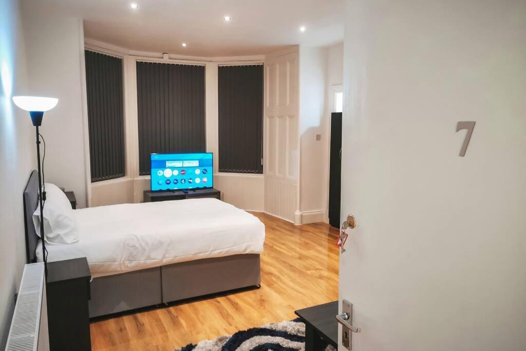 S.H Apartments غلاسغو المظهر الخارجي الصورة