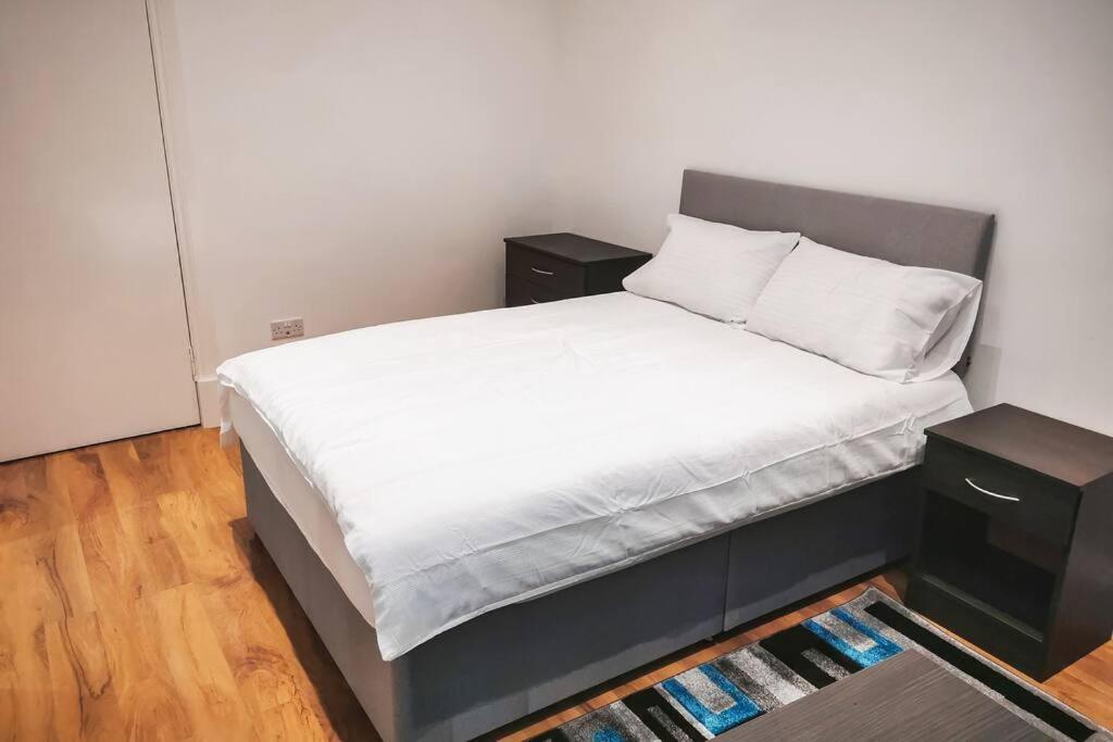 S.H Apartments غلاسغو المظهر الخارجي الصورة
