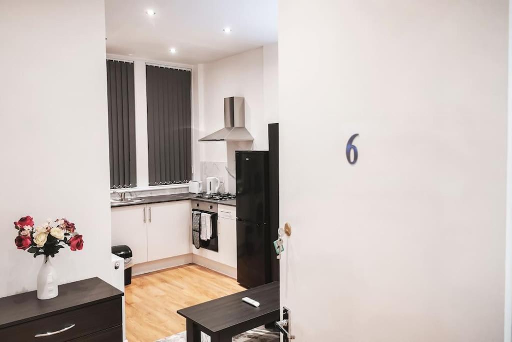 S.H Apartments غلاسغو المظهر الخارجي الصورة